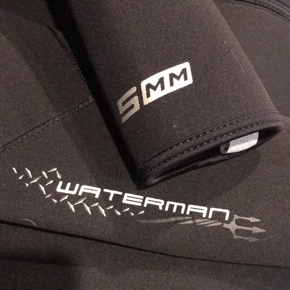 NWT Men’s Short Wetsuit